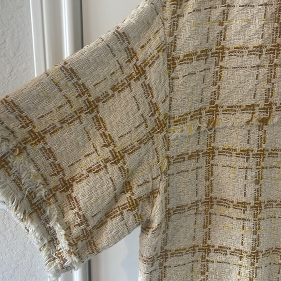 Zara Short Sleeve Blazer - Picture 5 of 6